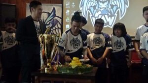 Reza 'Arap' Oktovian Meramaikan Jagad Esports Indonesia dengan WAW